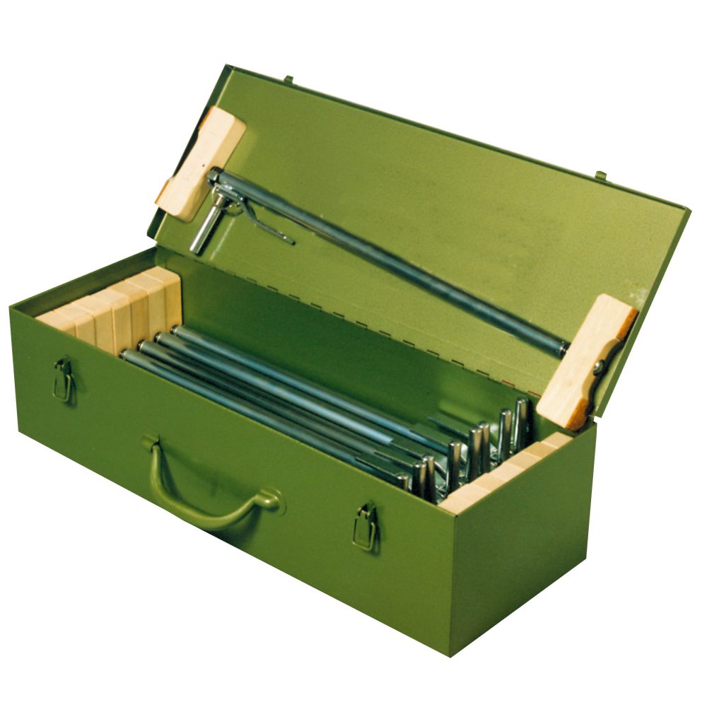 Ulmia Montagebox mit 9 Ulmia Türzargenspreizen in Seitenansicht